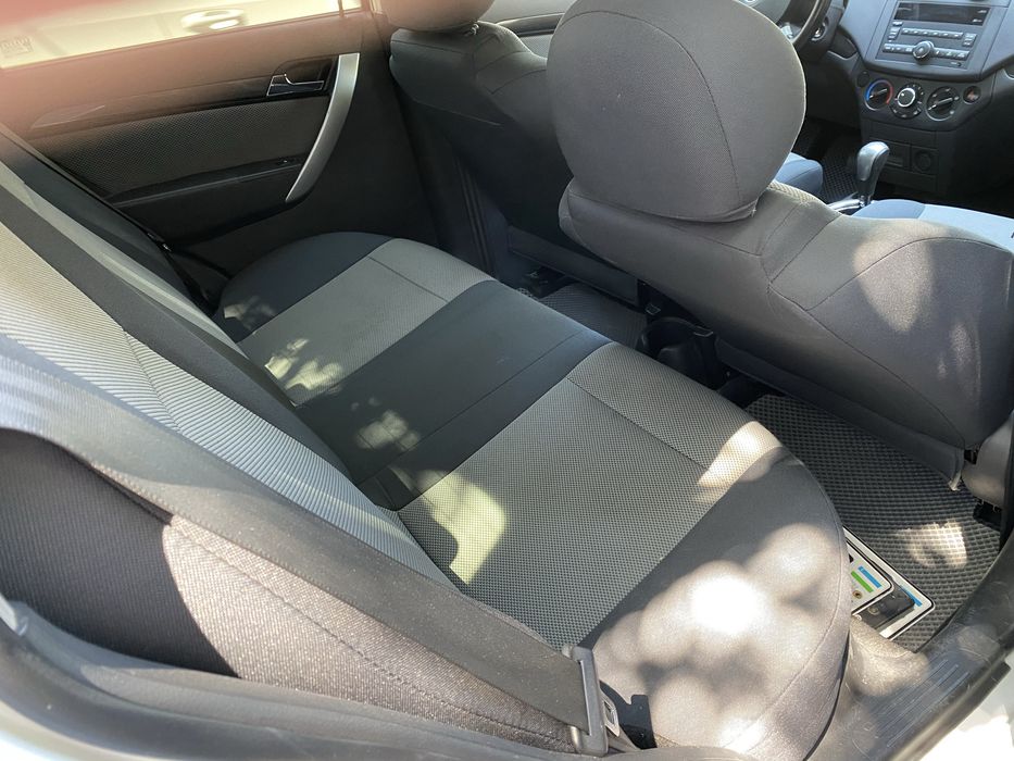 Chevrolet Nexia 3 sotiladi.