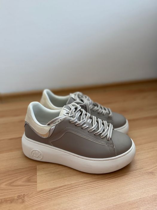 Armani Exchange 38 размер