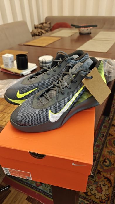 Кроссовки Nike G.T. Jump Academy со скидкой