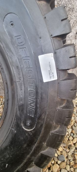 Anvelopa Stivuitor Deestone 7.50-15 14 PR  Camera și manșon