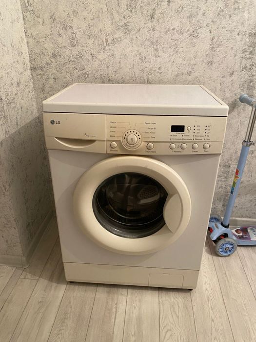 Продам стиральную машину