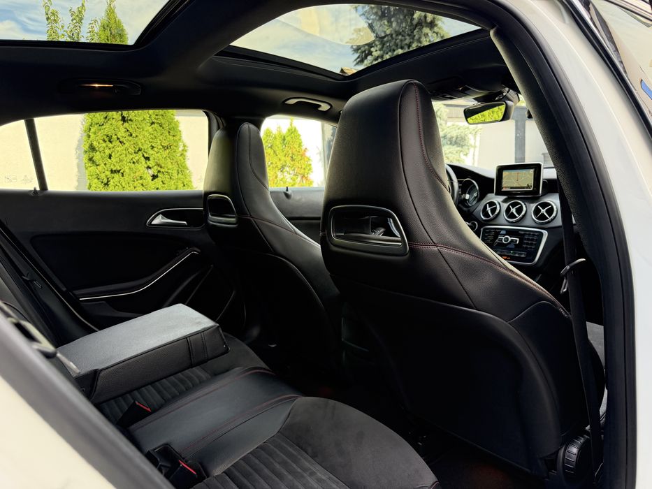 Mercedes GLA 220 AMG Impecabil!
