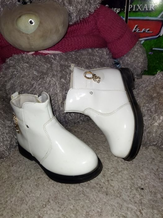 Детская обувь для девочки