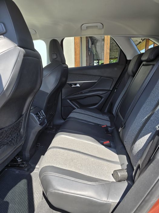 Vand Peugeot 3008 an 2017