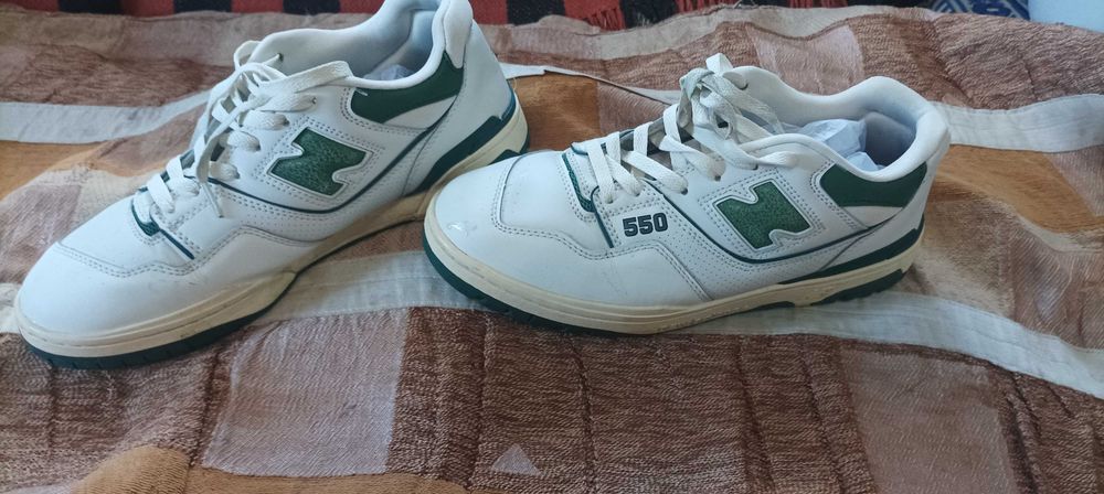 Продам крассовки.