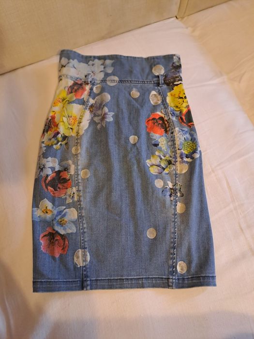 Miss Sixty Уникална нова пола Размер S