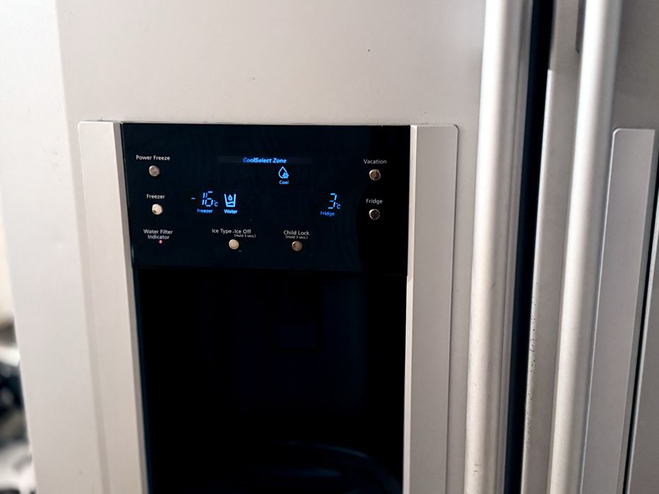 продам холодильник Samsung