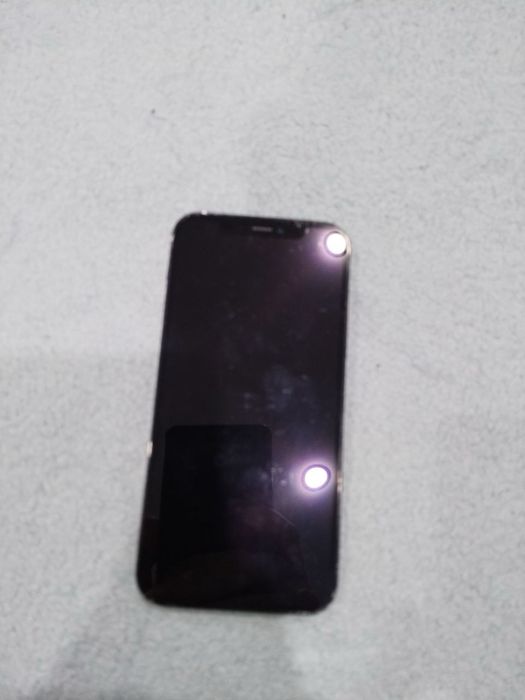 Продам айфон 12 про