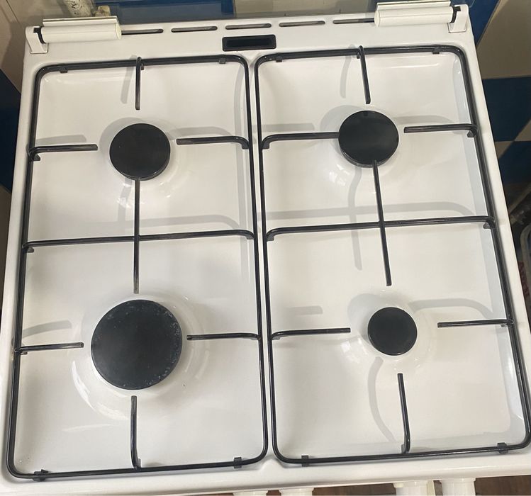 Продам газовую плиту BOSCH