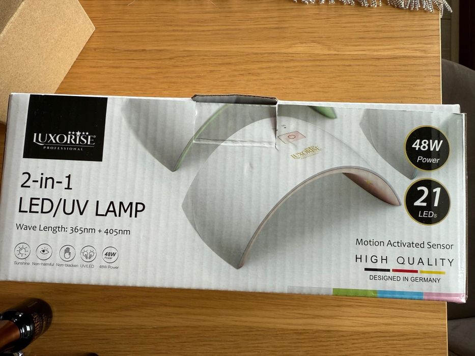 Set complet pentru oja semipermanenta/gel