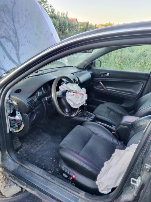 Dezmembrez passat b5.5