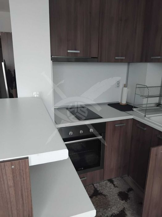 Дава се под наем Едностаен апартамент в Пловдив, Кършияка - 50 кв.м за 423.81 € - Снимка #2