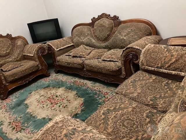 Диваны для гостиной, дерево, гобелен