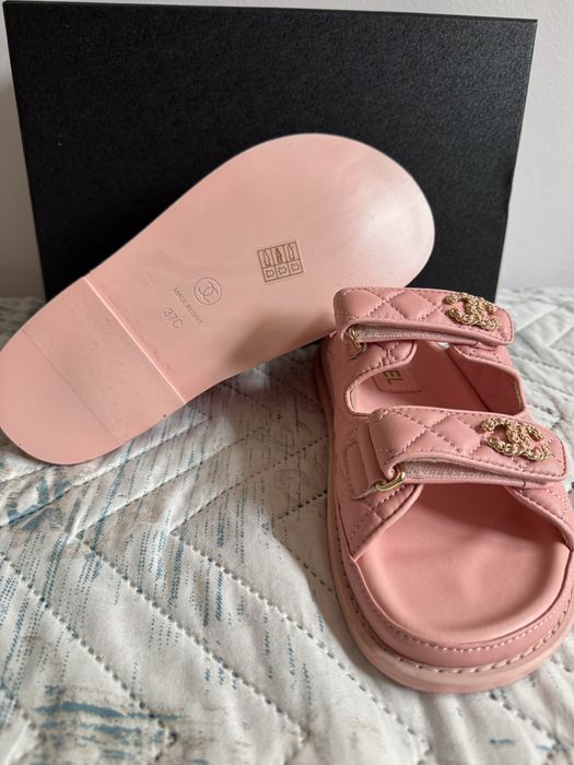 Чехли Chanel