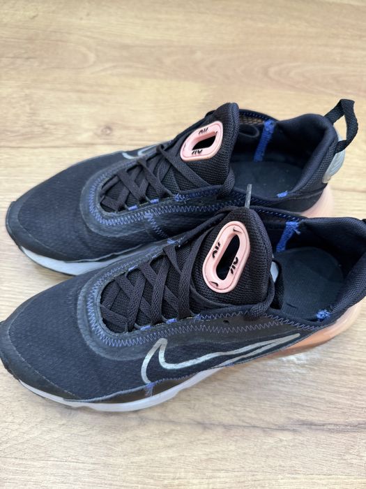 Nike маратонки