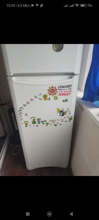 Продам холодильник