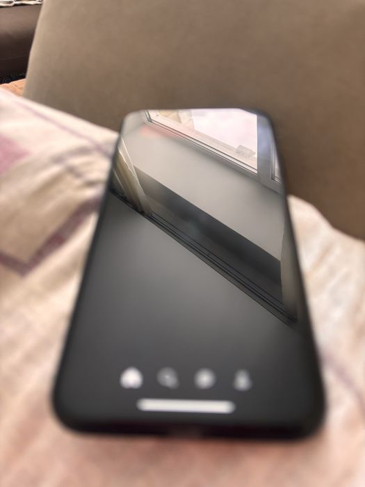 Продам Айфон xr 128 г