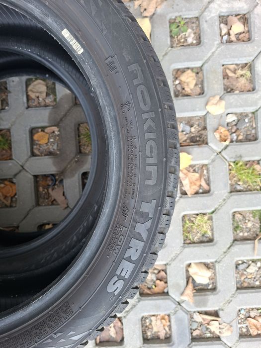 Зимни гуми  205/50/17  NOKIAN