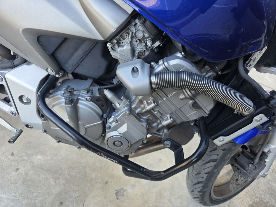 honda hornet - pc36 2003