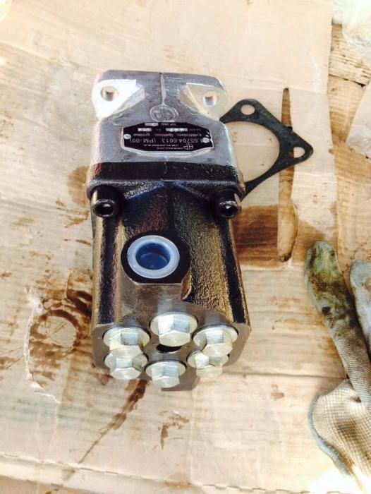 Vand pompa de basculare Raba,noua cu sase pistoane