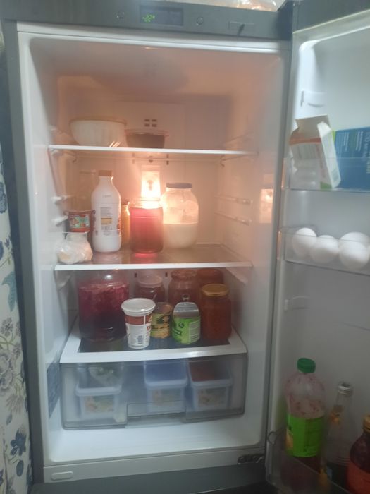 Продам холодильник срочно