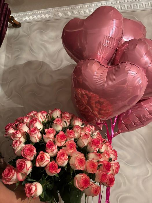 101 штук роза шарымен