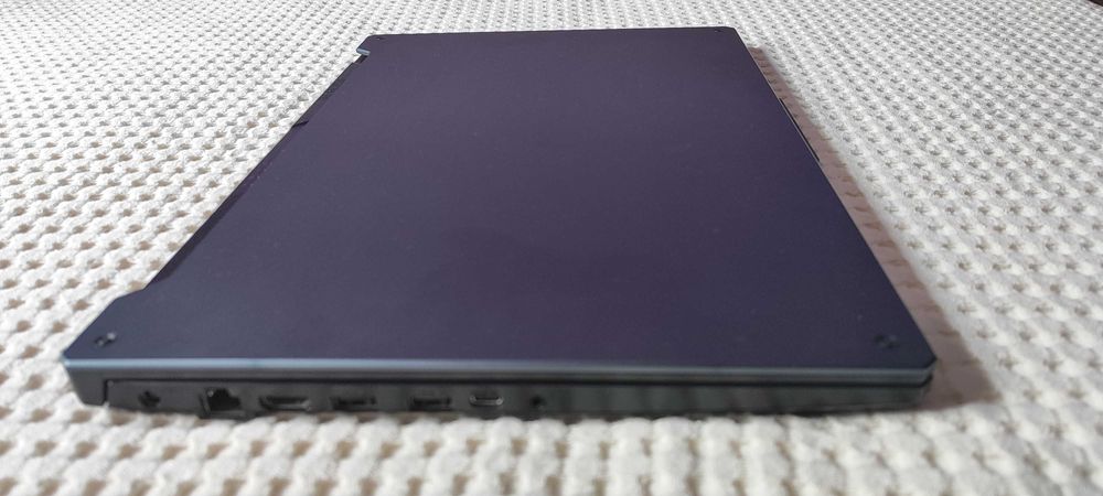 Геймърски лаптоп Asus TUF Gaming A17 FA706IU