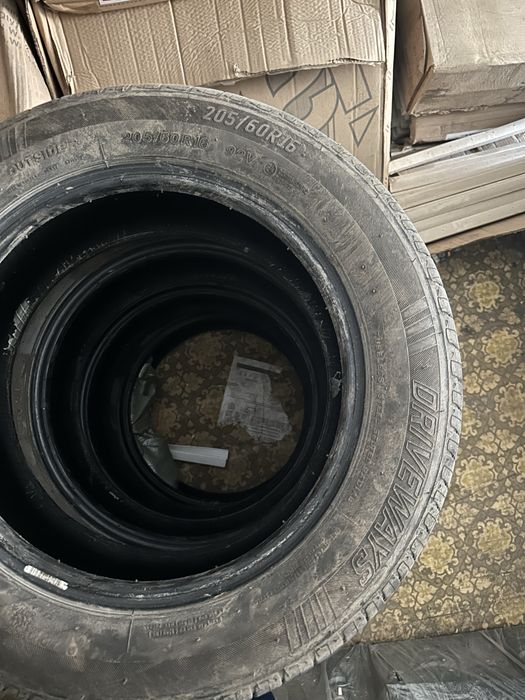 Продам шины 205/60/16 комплект