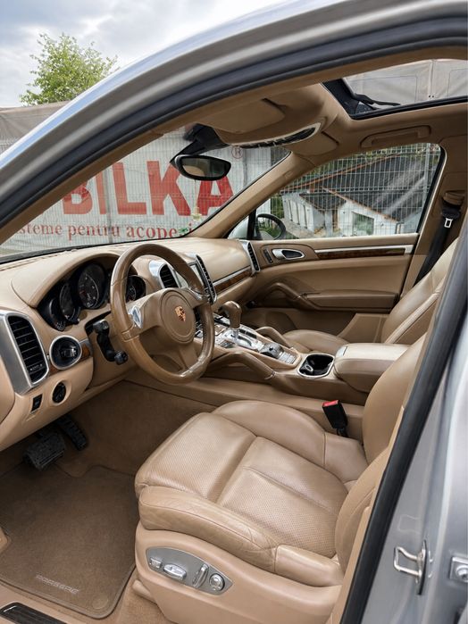 Porsche Cayenne 3.0D-Panoramic-Interior deosebit-Recent adus din Germania
