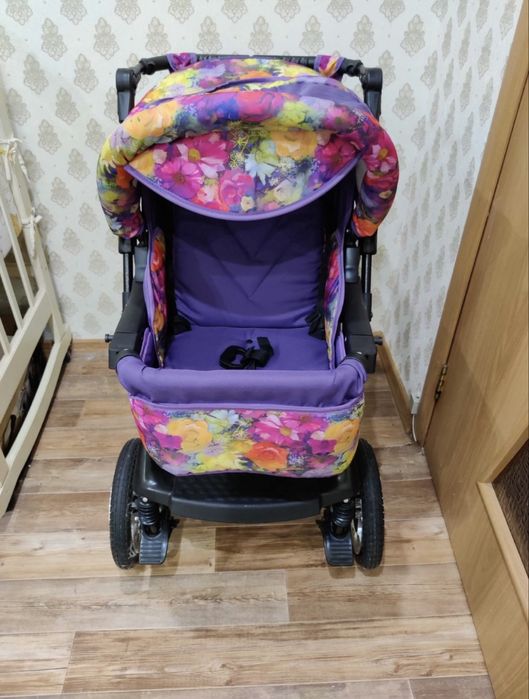 Коляска детская новая