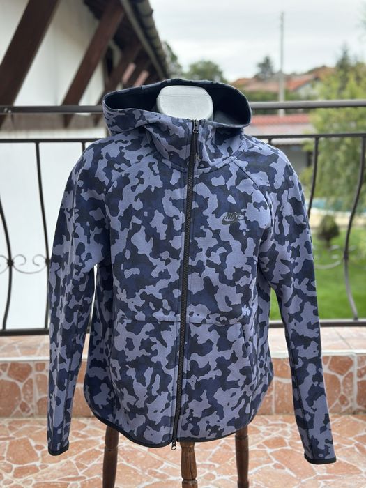 Nike Sportswear Tech Fleece Blue Camo Оригинално! CJ5975-464