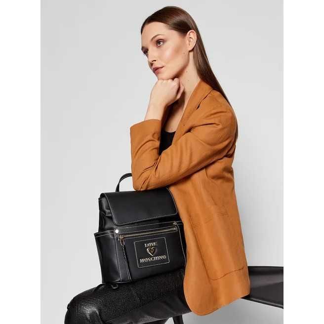LOVE MOSCHINO – Дамска кожена раница "BLACK & GOLD" нова с етикети