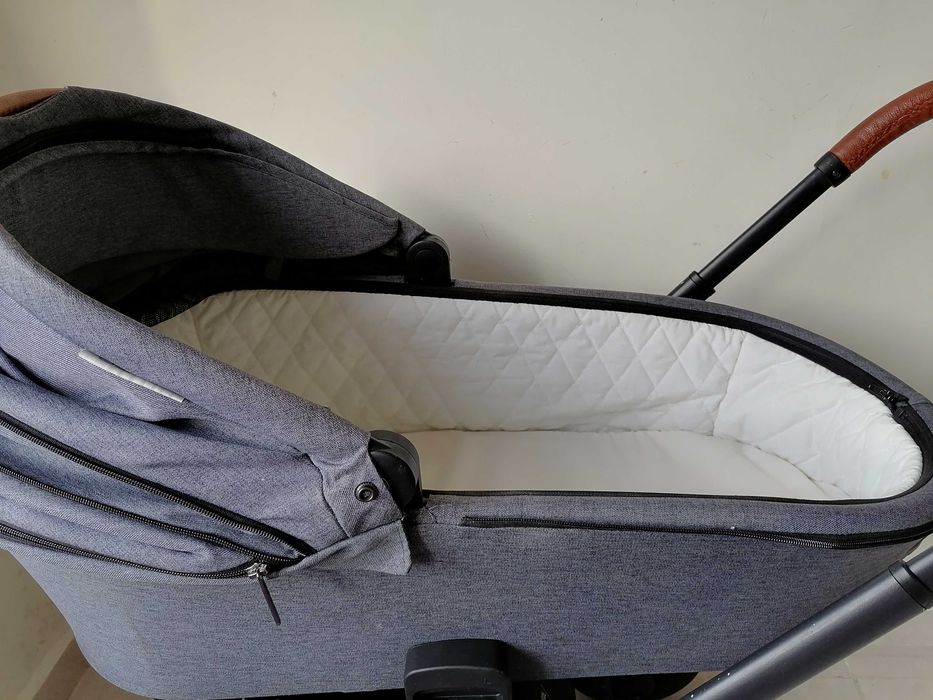 Бебешка количка MUUVO с UV защита 50+, летен и зимен кош + 2 ПОДАРЪКА