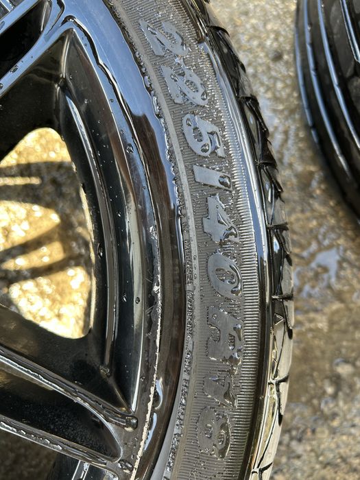 Jante Audi pe 18 cu tot cu cauciucuri