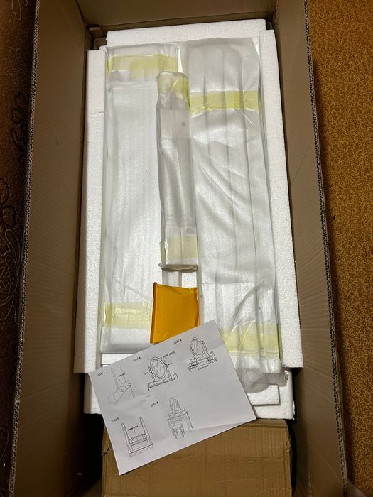 Туалетный столик