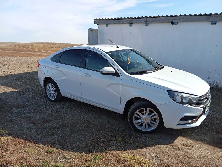 продам Lada Vesta