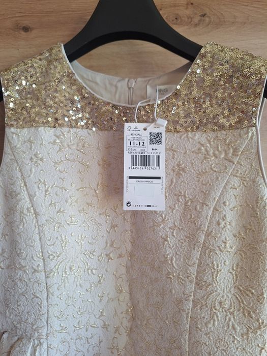 Нова рокля Манго