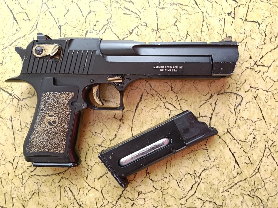 Airsoft Desert Eagle CO2