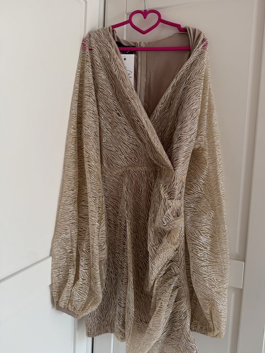 Блестяща стилна рокля