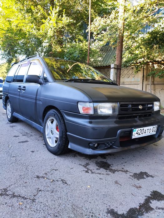 Ниссан Прерия 1997 г.в.