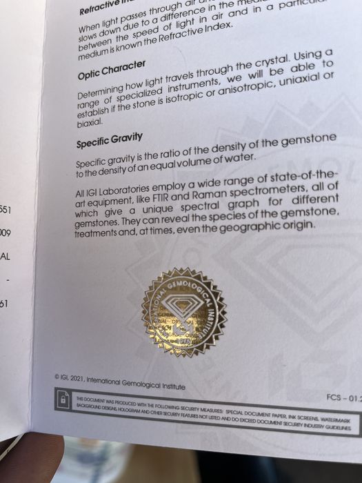 Iolit albastru violet 1.20 ct certificare IgI