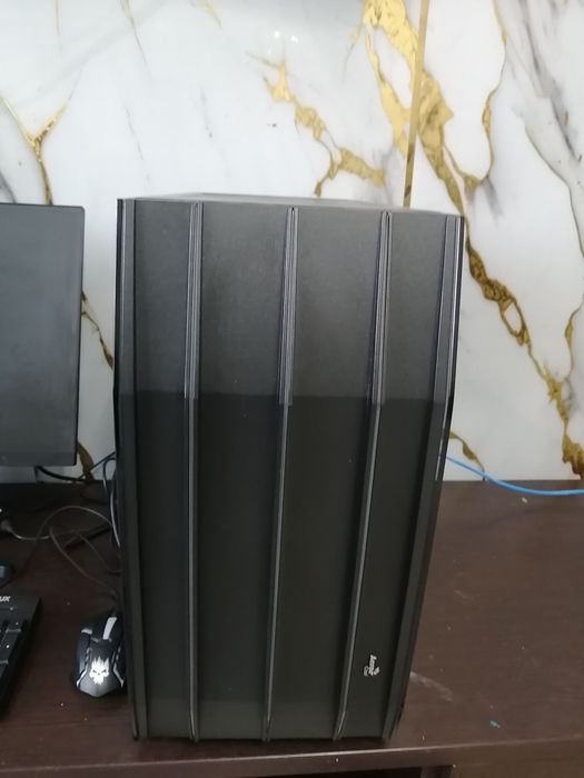 Компьютер срочно продам