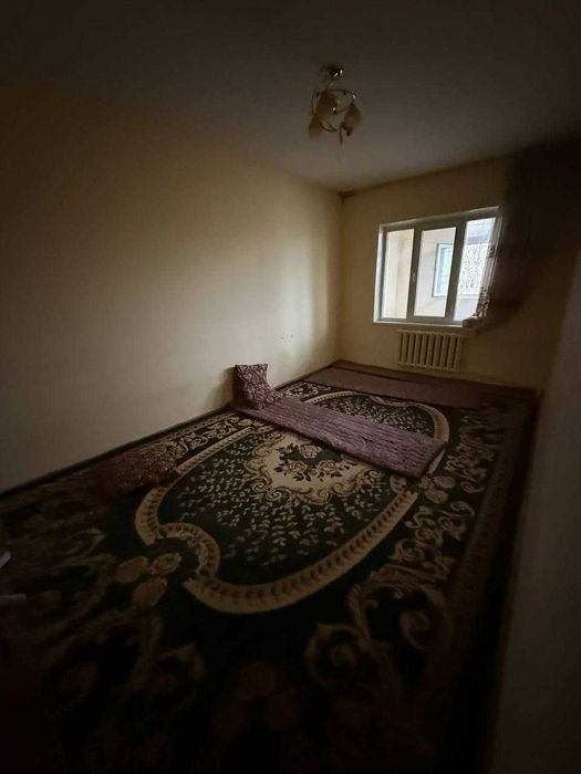 2 хоналик квартира 4-каватдан сотилади.Ор:Шарк1 7-мактаб