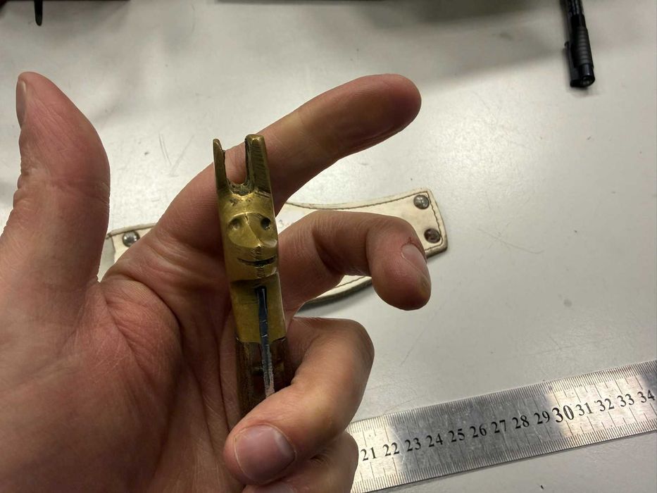 Ловен нож с калъф