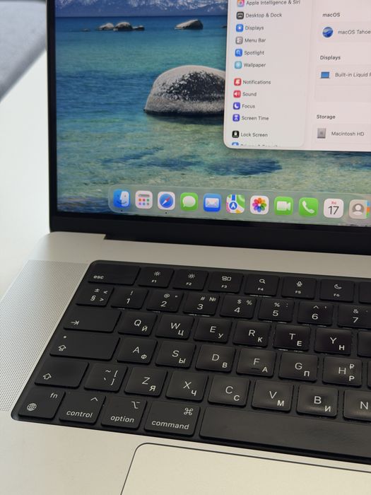 MacBook Pro 16-inch; M2; 512 GB SSD; 16 GB RAM