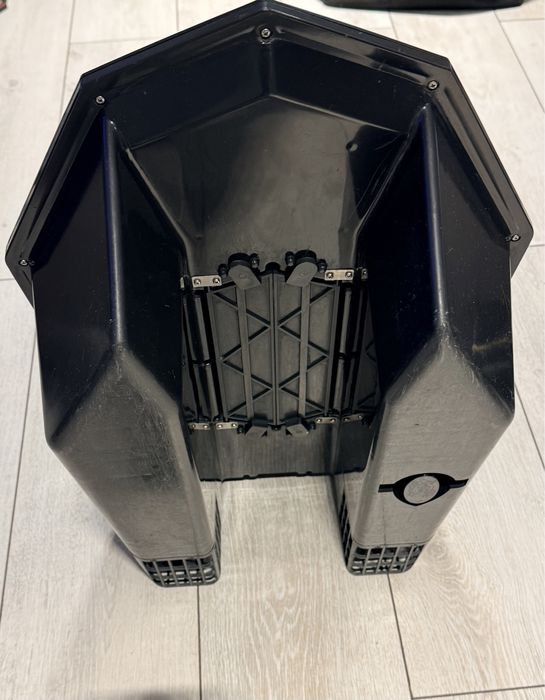 Лодка за захранка Future Carping v70 управление Toslon xr310