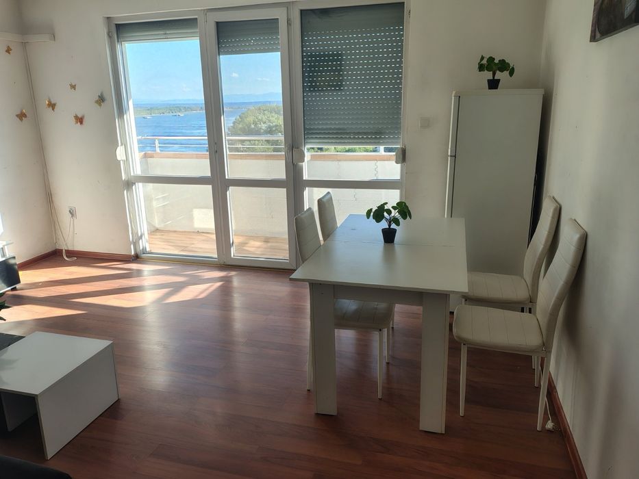 Дава се под наем Двустаен апартамент в Видин, Химик - 50 кв.м за 239.7 € - Снимка #2