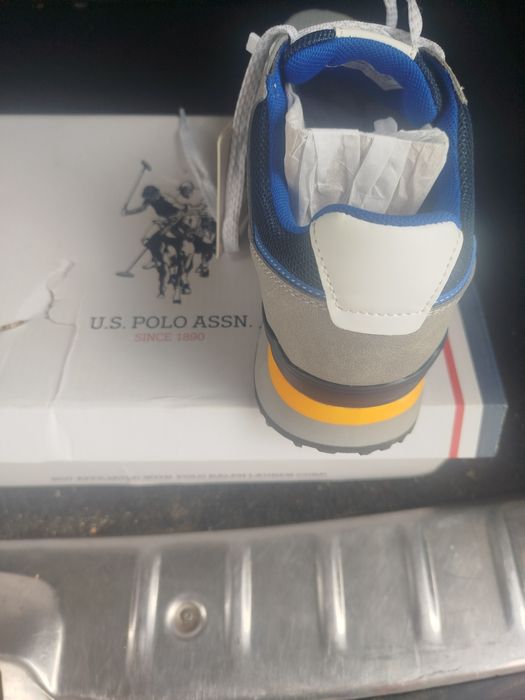 Чисто нови маратонки u.s.polo