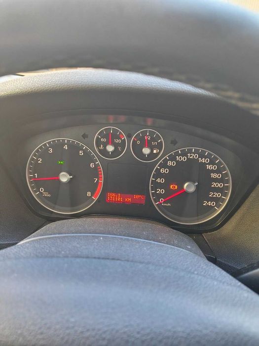 Ford Focus 2007, 131 000 км, теглич, 4 гуми + джанти