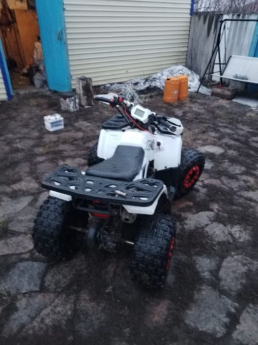 Продам квадроцикл